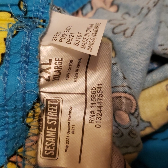 Nwt sesame street Men's sleep pants - Picture 4 of 4